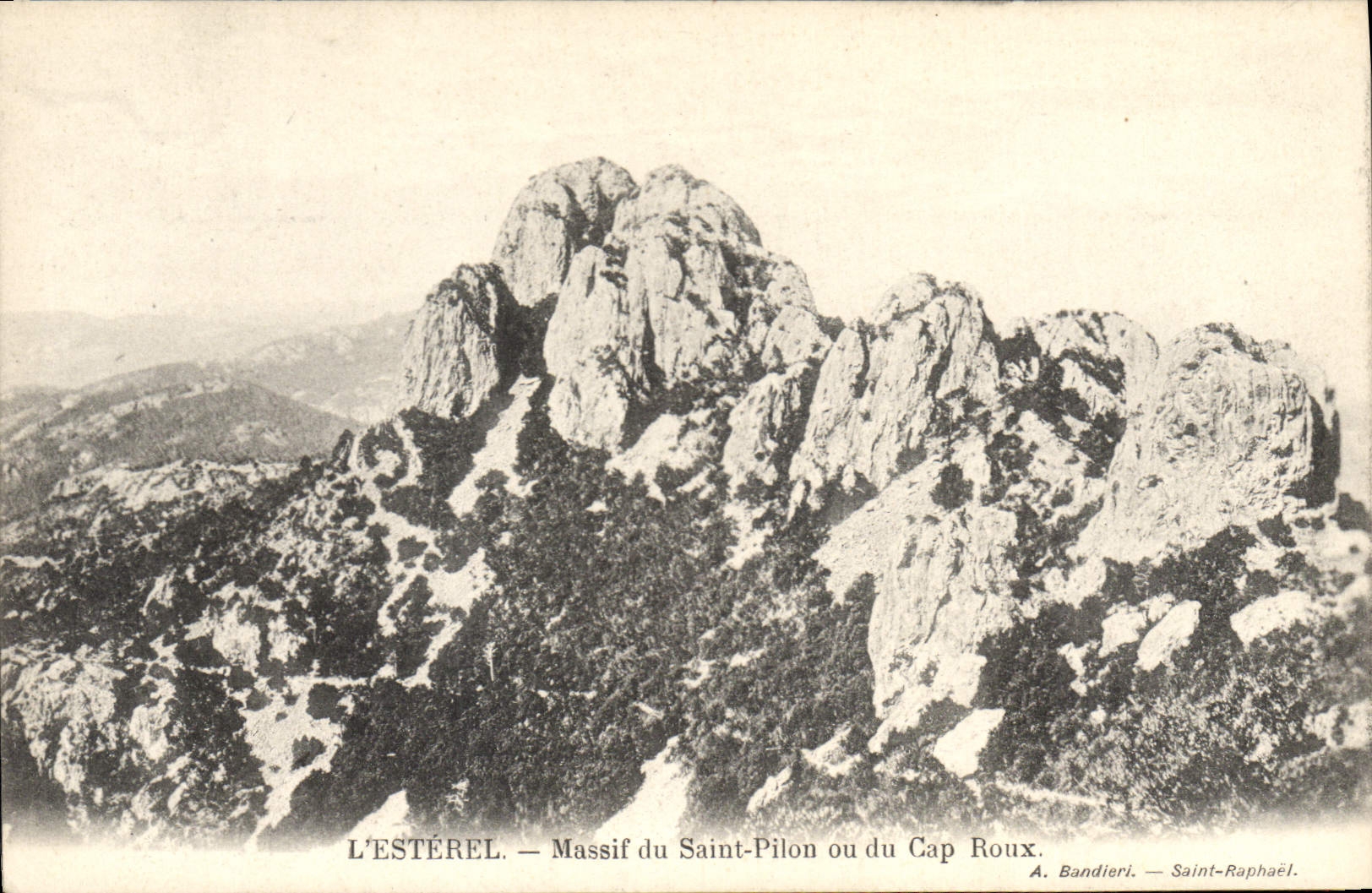 CPA L'Esterel Massif du Saint Pilon ou du Cap Roux 