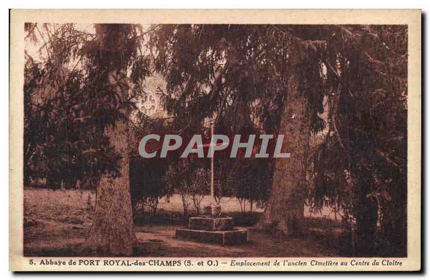 Abbaye de PORT ROYAL-des-CHAMPS (S. et O.) — Emplacement de l'ancien Cimetière au Centre du Cloître