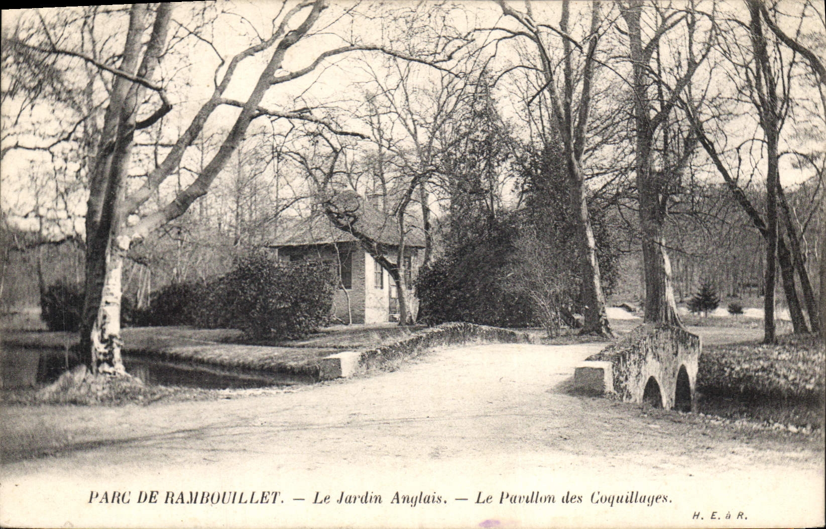 Parc de Rambouillet — Le Jardin Anglais — Le Pavillon des Coquillages — H. E. à R.