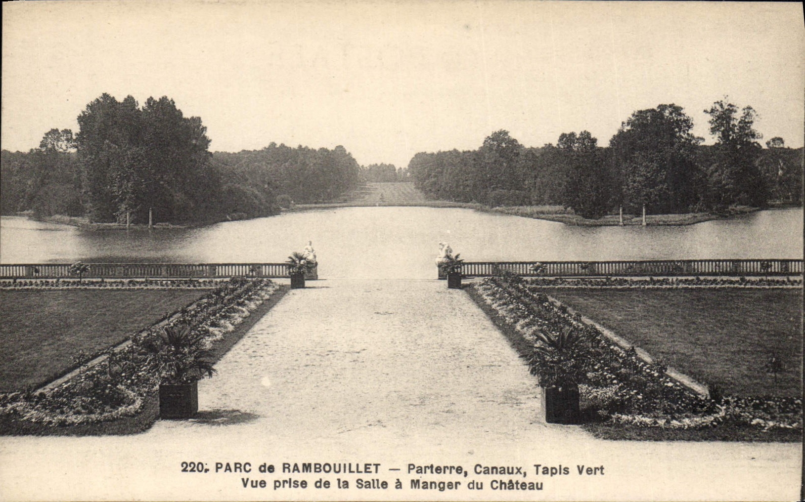 Parc de Rambouillet — Vue prise de la Salle à Manger du Château — Leprière, édit.-photo, Rambouillet