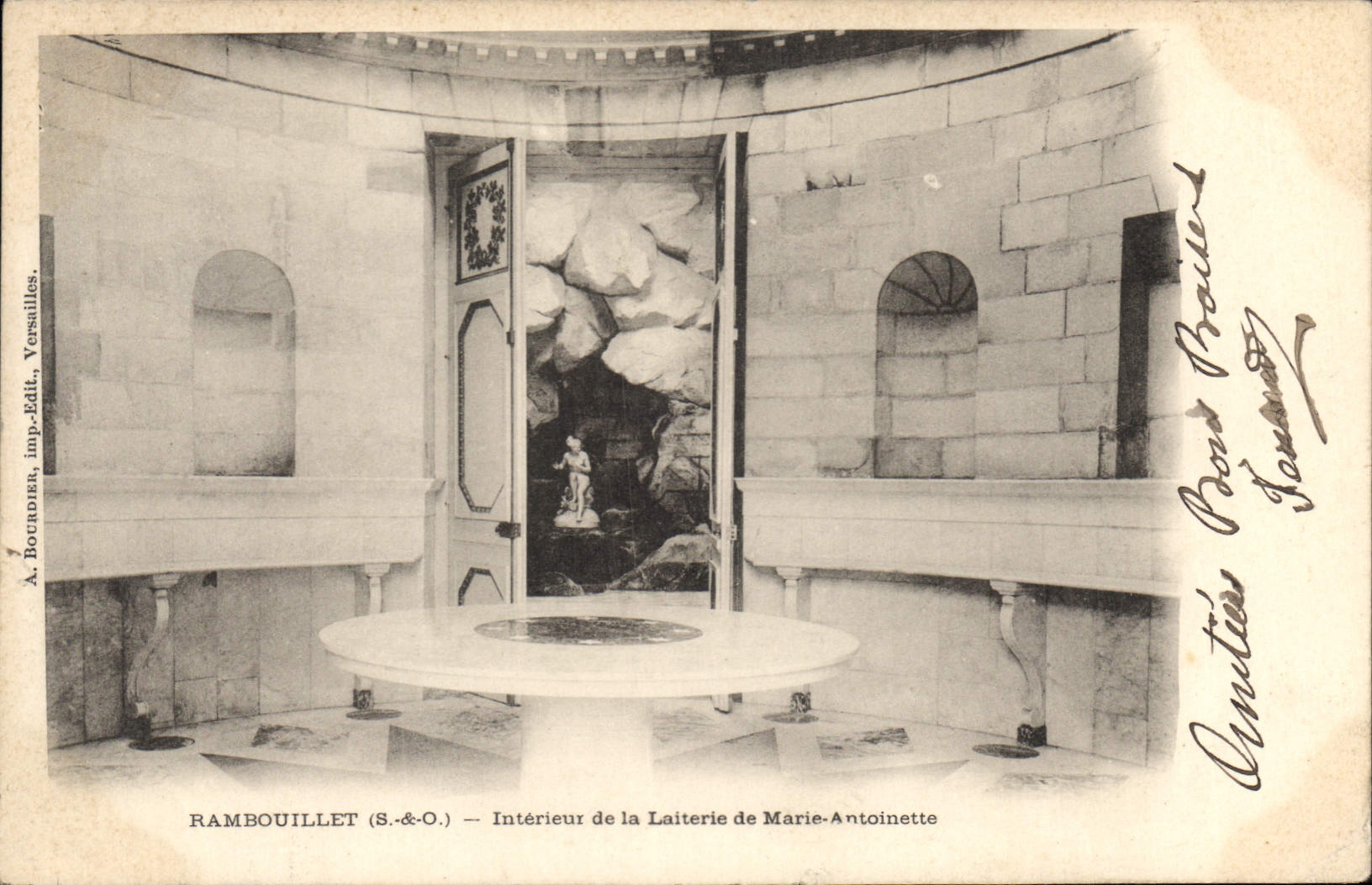 Rambouillet (S.&O.) — Innenansicht der Käsestube von Marie-Antoinette — A. Bourgoin, Verleger, Versailles