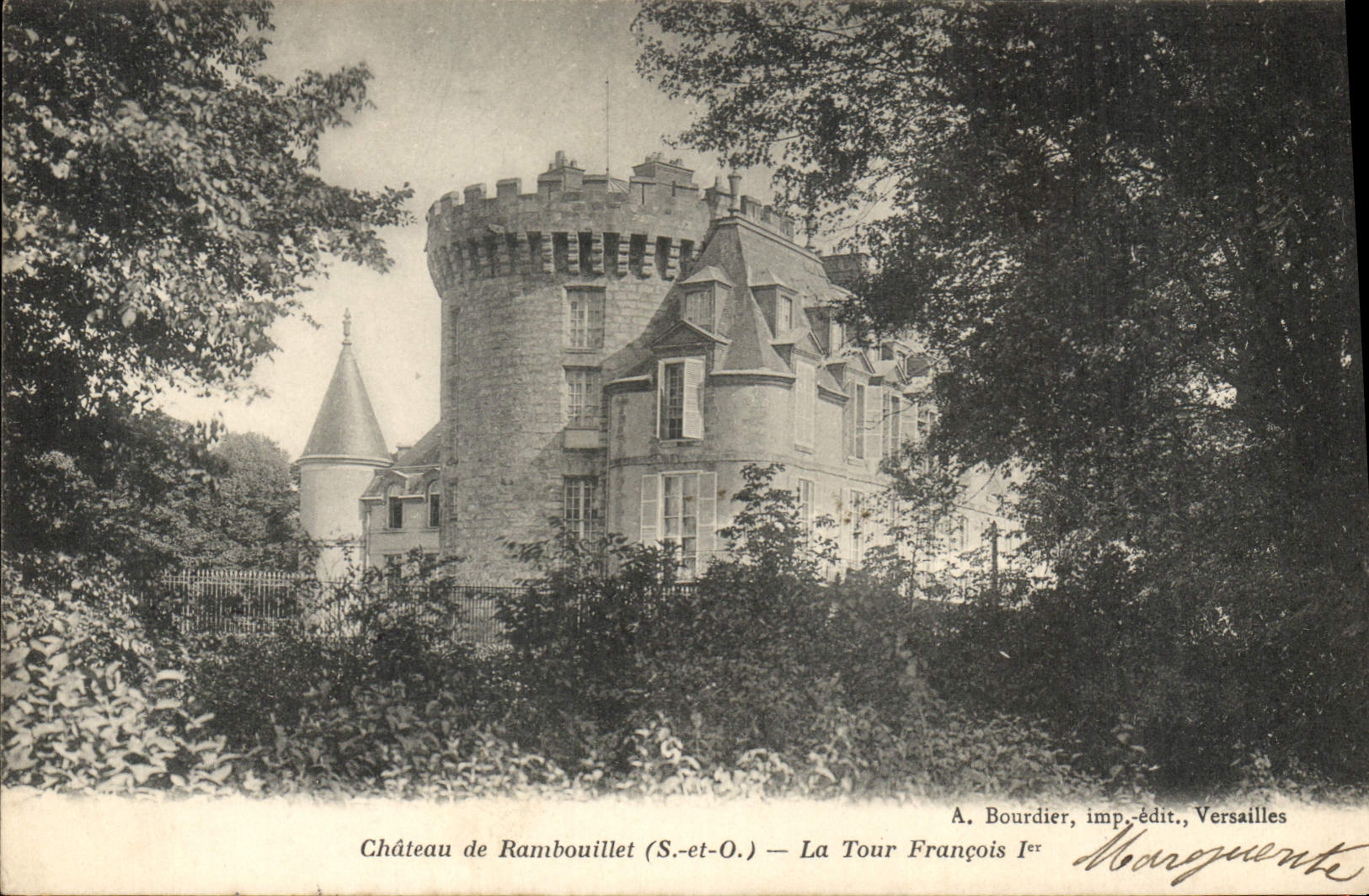 Château de Rambouillet (S.-et-O.) — La Tour François Ier — A. Bourdier, imp.-édit., Versailles