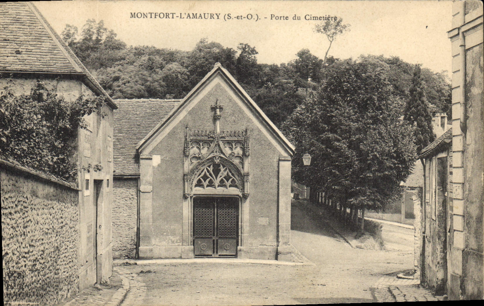 Montfort-l'Amaury (S.-et-O.) - Puerta del Cementerio