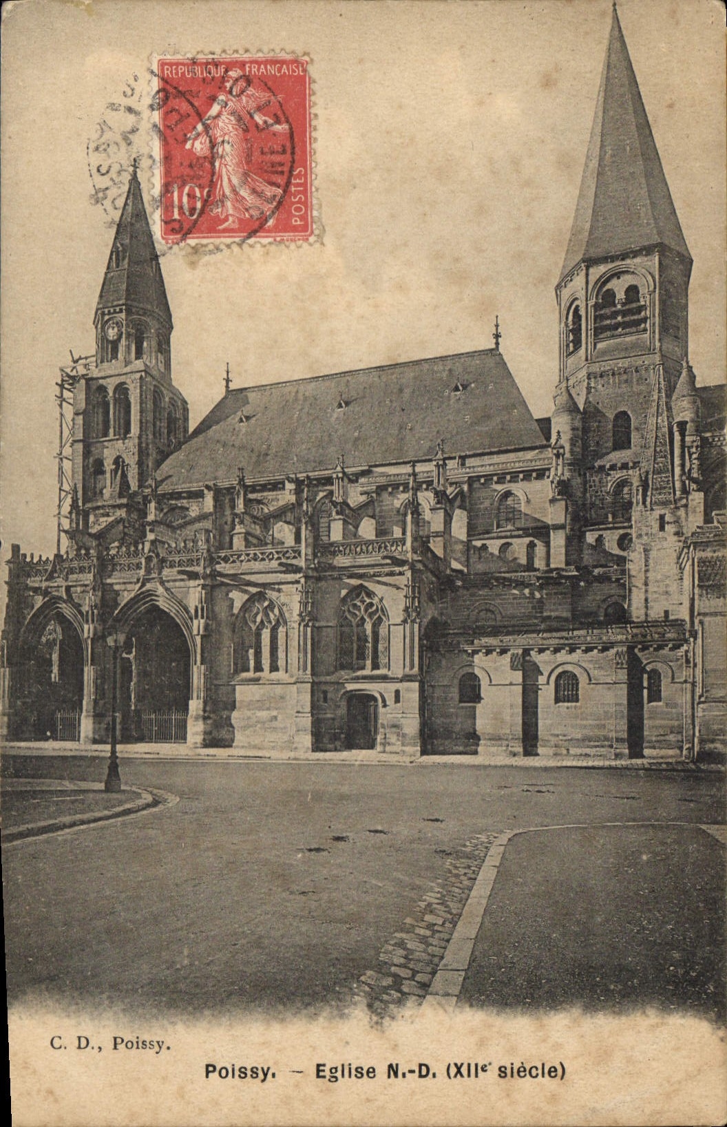 Poissy — Église N.-D. (XIIe siècle) — C. D., Poissy