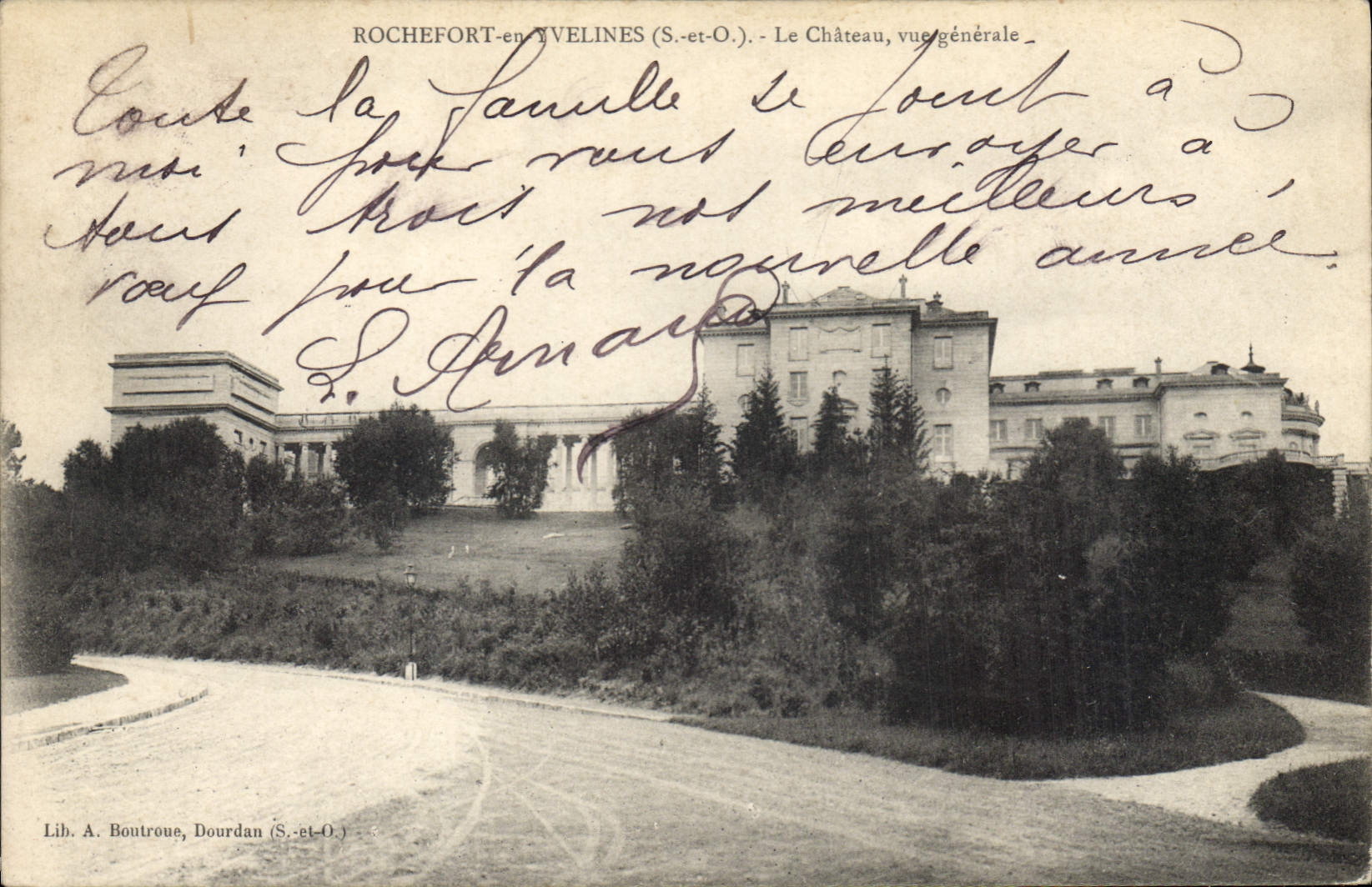 ROCHEFORT-en-VELINES (S.-et-O.) — Le Château, vue générale — Lib. A. Boutroue, Dourdan (S.-et-O.)