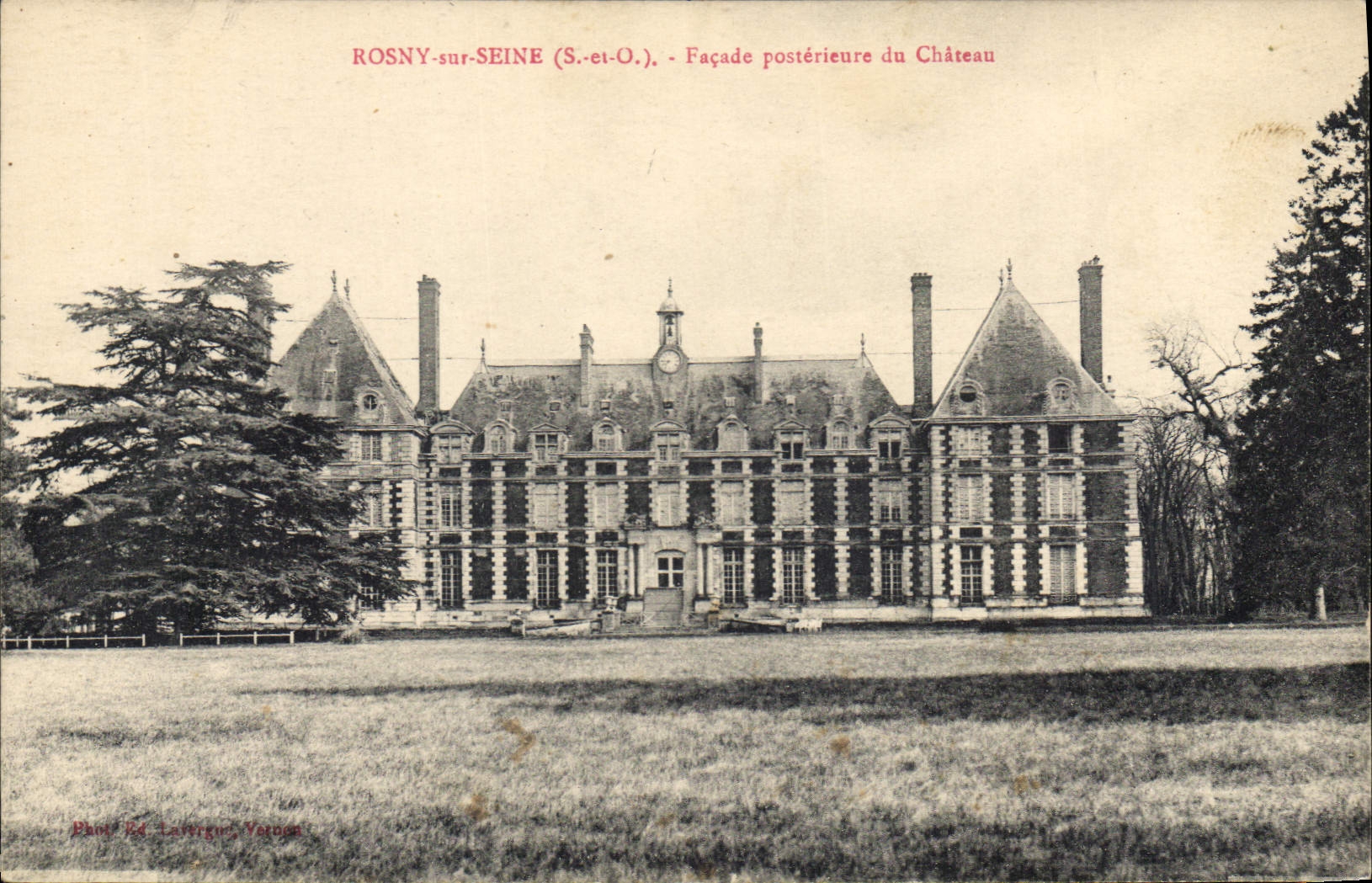 CPA Rosny sur Seine S et O Facade posterieure du Chateau 
