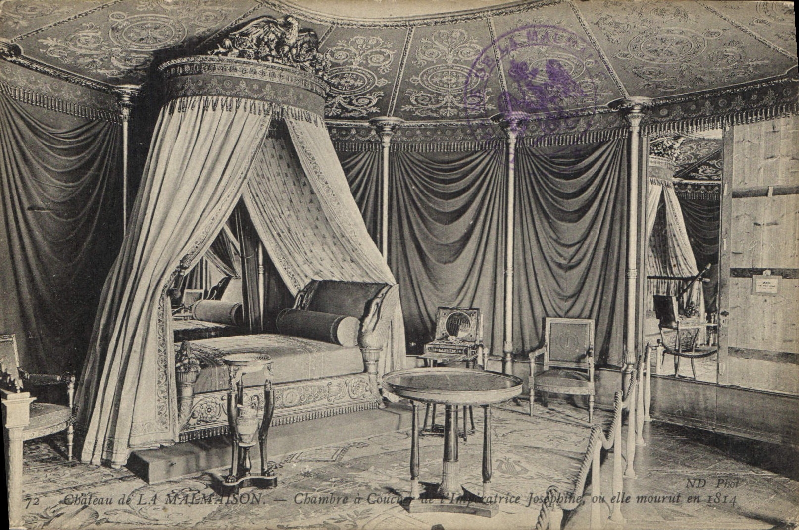 Schlafzimmer der Kaiserin Joséphine — Château de La Malmaison — ND Phot, n°72