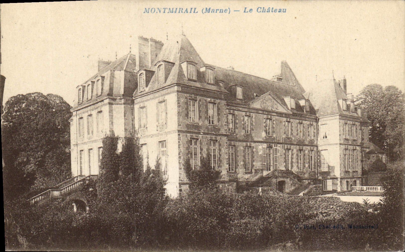CPA Montmirail Marne Le Chateau 