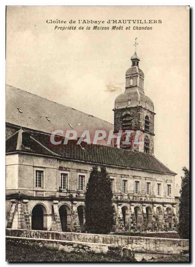 CPA Cloitre de l'Abbaye d'Hautvillers Propriete de la Maison Moet et Chandon 