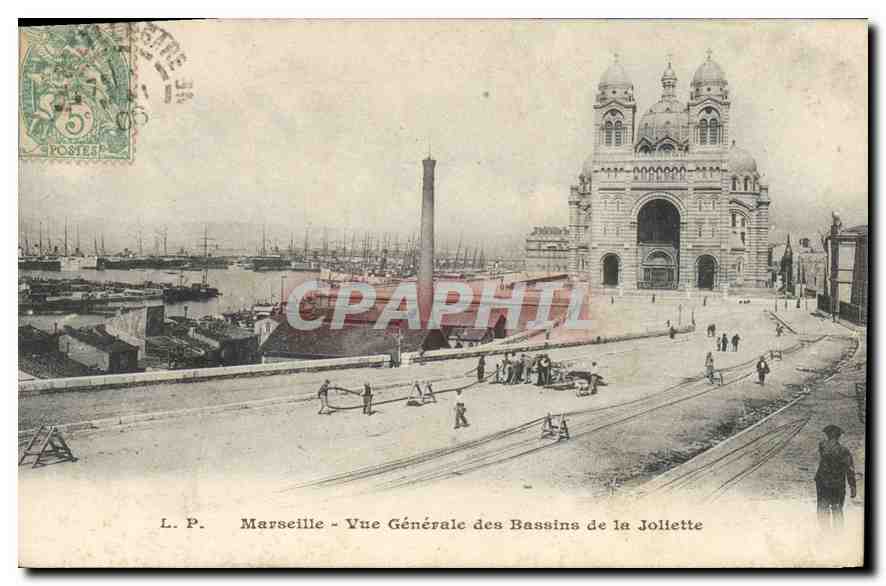 CPA Marseille Vue Generale des Bassins de la Joliette 