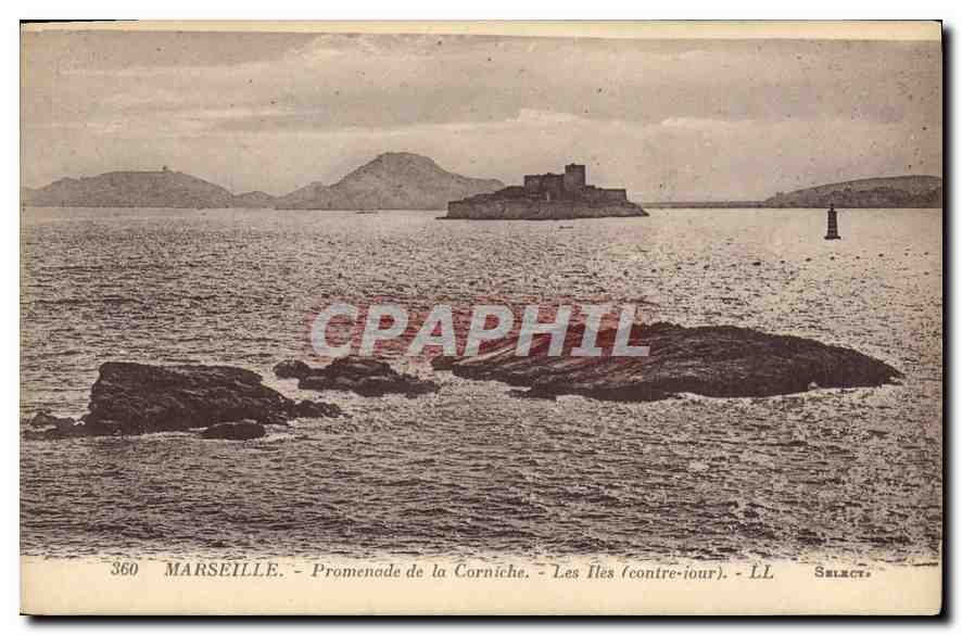 CPA Marseille Promenade de la Corniche Les Iles contre iour 