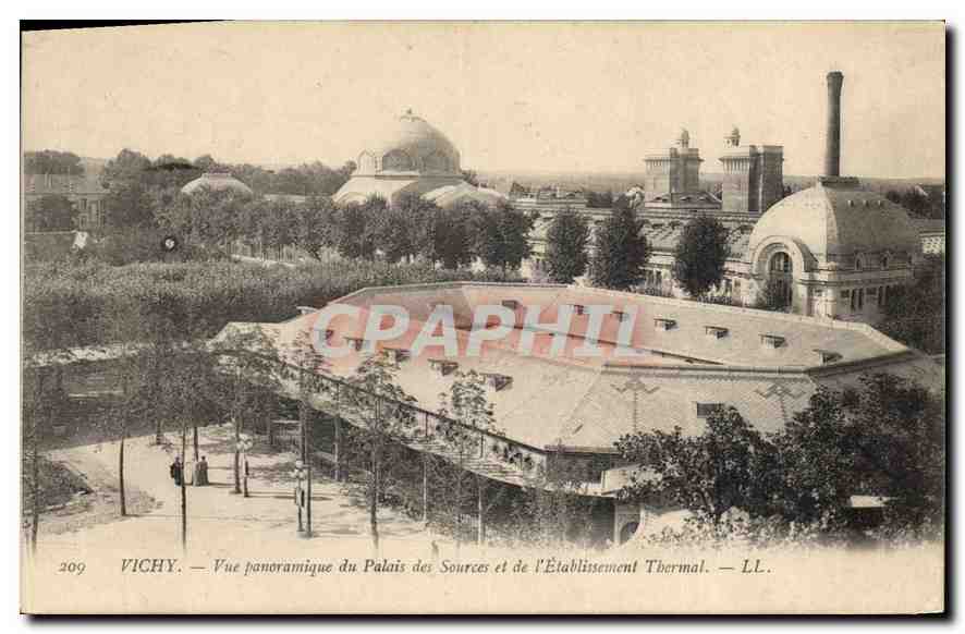 Vichy — Vue panoramique du Palais des Sources et de l'Établissement Thermal — LL. — n° 209