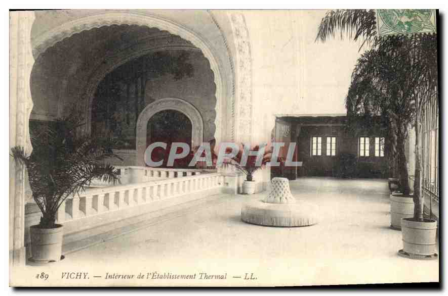 CPA Vichy Interieur de l'Etablissement Thermal 