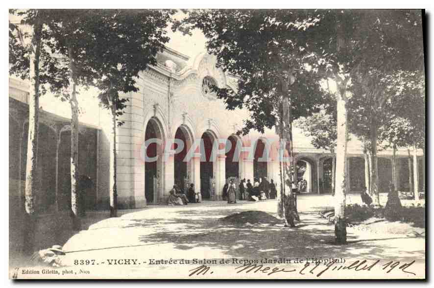 CPA Vichy Entree du Salon de Repos Jardin de l'Hopital 