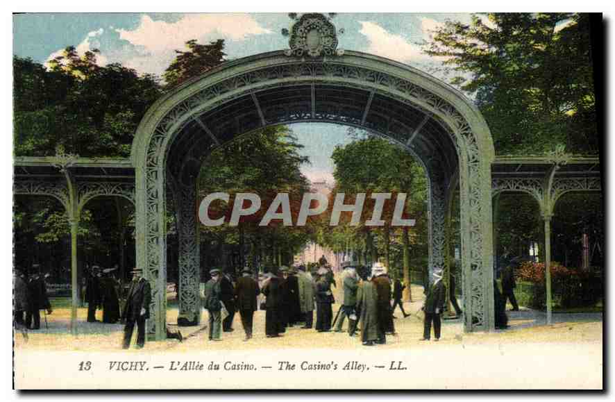 CPA Vichy L'Allee du Casino 