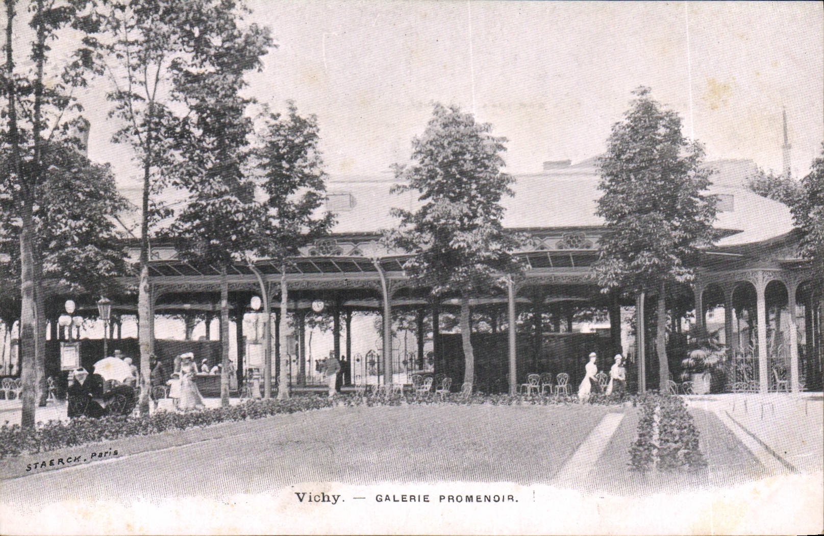CPA Vichy Galerie Promenoir 