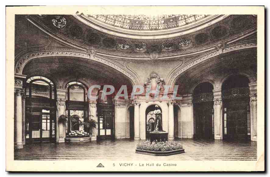 CPA Vichy Le Hall du Casino 