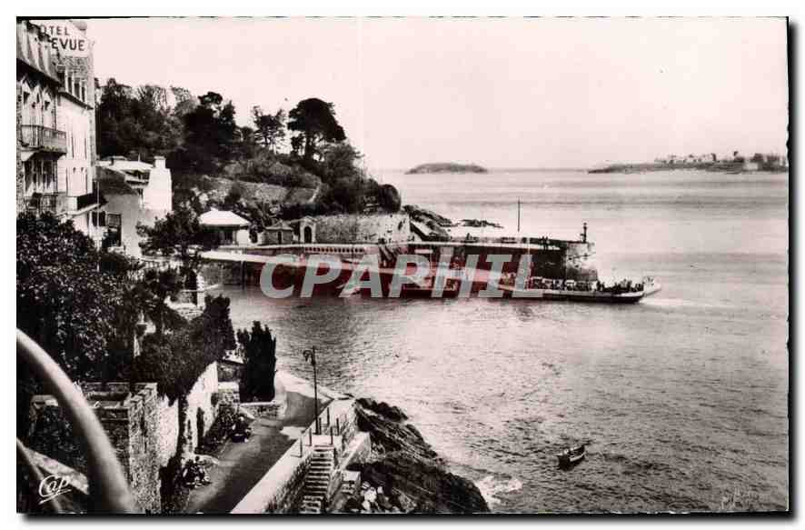Dinard - Promenade du Clair de Lune — vue du port avec bateau — éditeur Réal-Photo, n°188