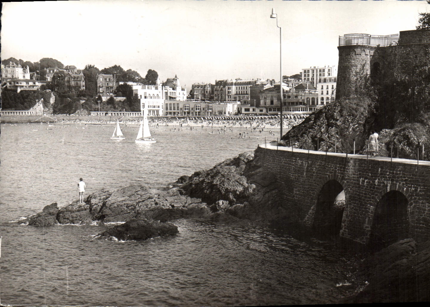 Dinard - Côte d'Émeraude — Blick auf die Strand und den Hafen — Réal-Photo n°1268