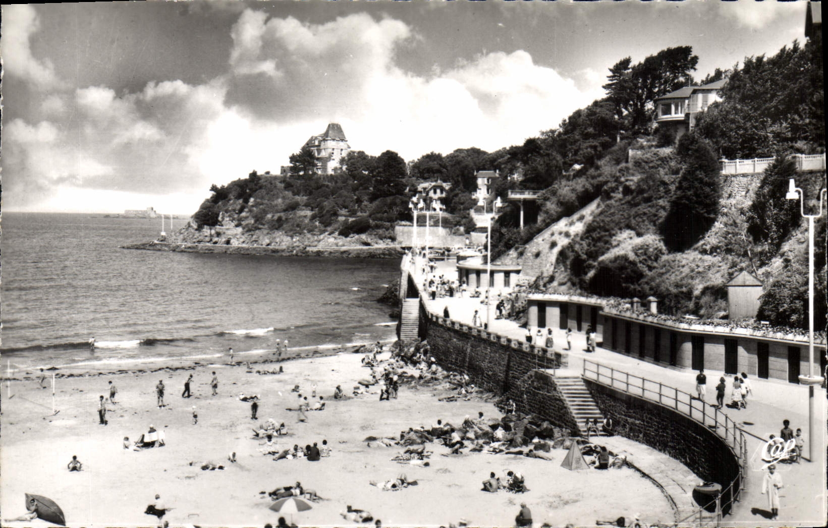 Plage de Dinard — vers la Pointe du Moulinet — Réal-Photo, n°1169