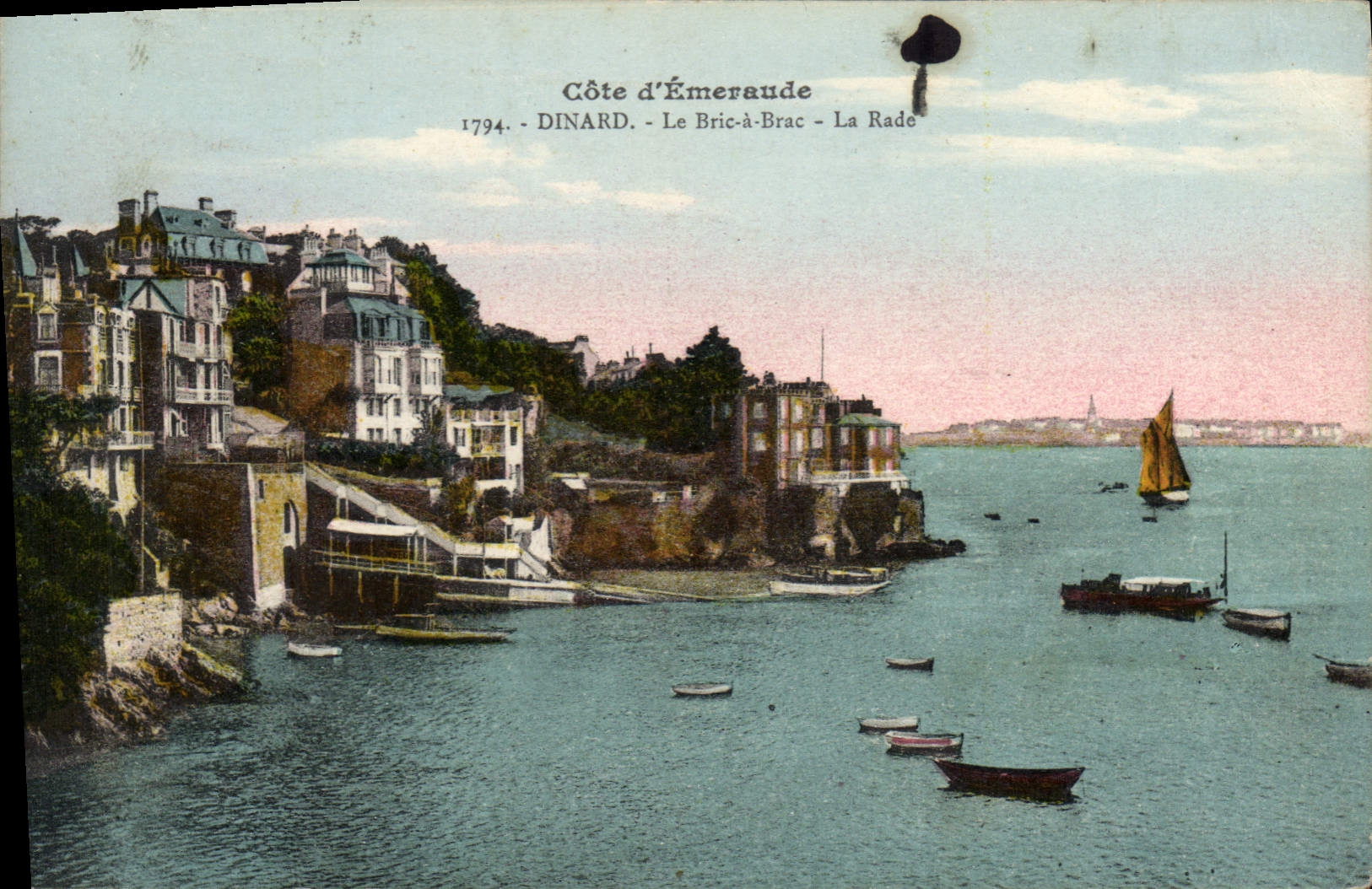 CPA Cote d'Emeraude Dinard Le Bric a Brac 