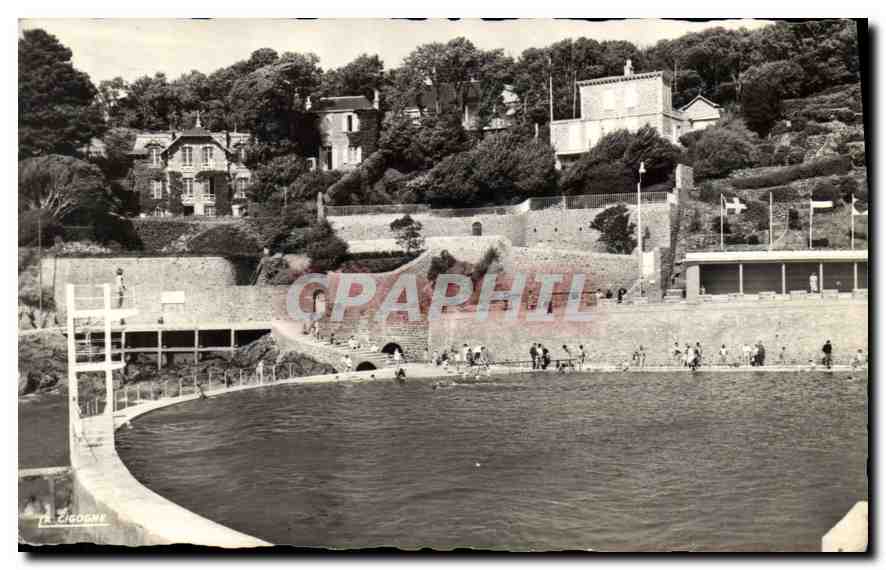 CPA Dinard I et V La Piscine 