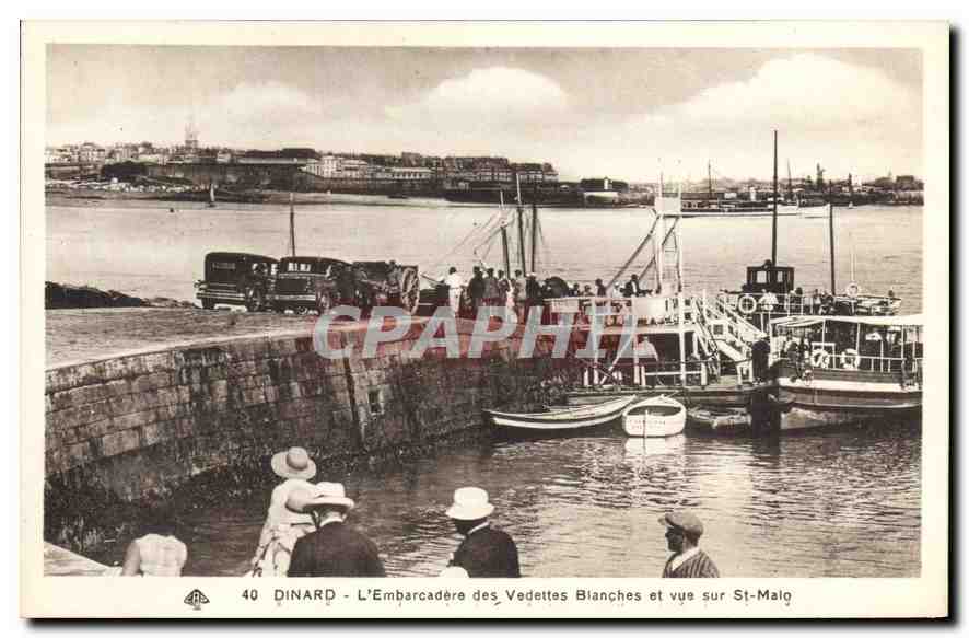 Dinard - L'Embarcadère des Vedettes Blanches et vue sur St-Malo
