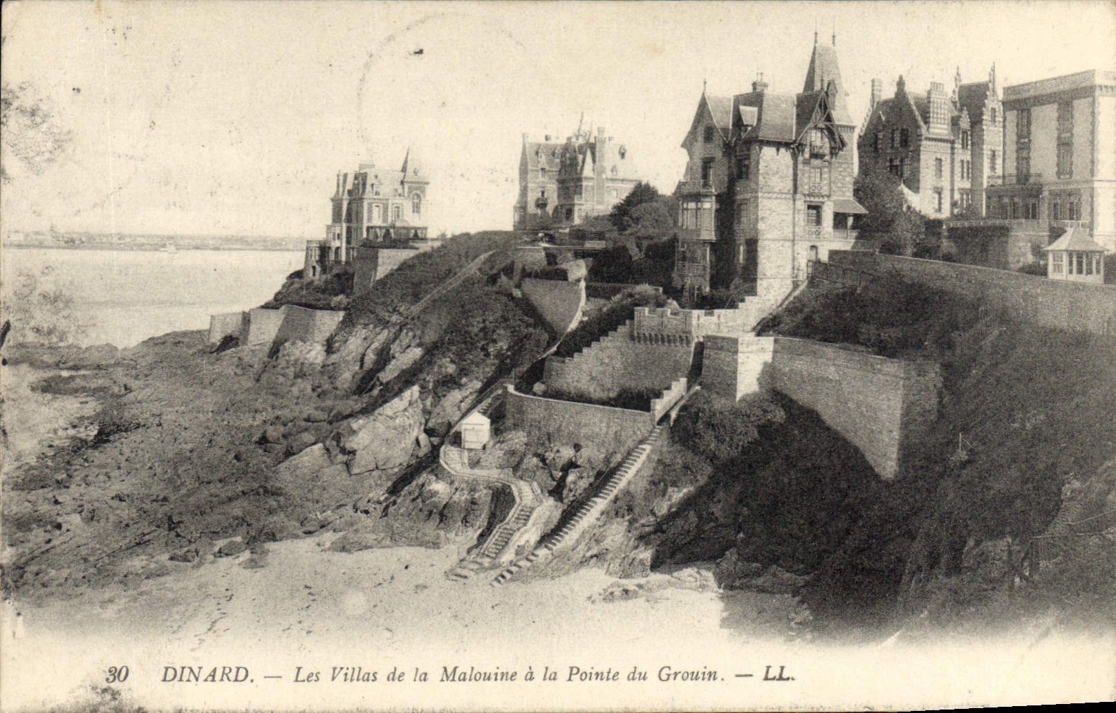 CPA Dinard Les Villas de la Malouine a la Pointe du Grouin 