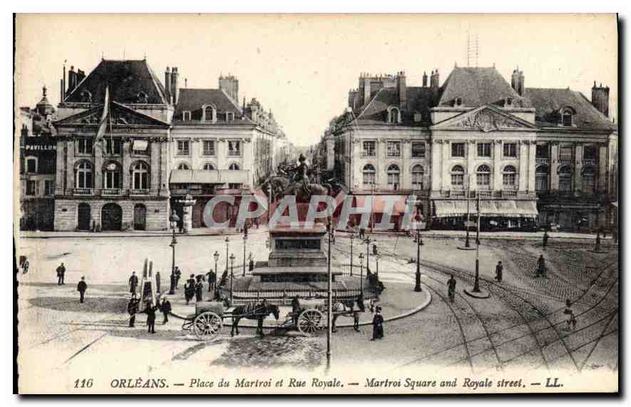 CPA Orleans Place du Martroi et Rue Royale 