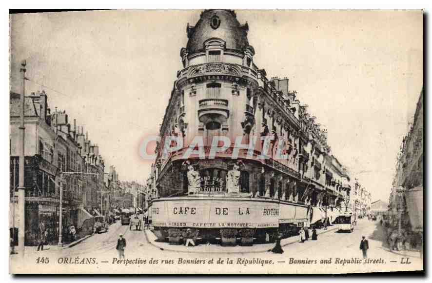 CPA Orleans Perspective des rues Banniers et de la Republique 