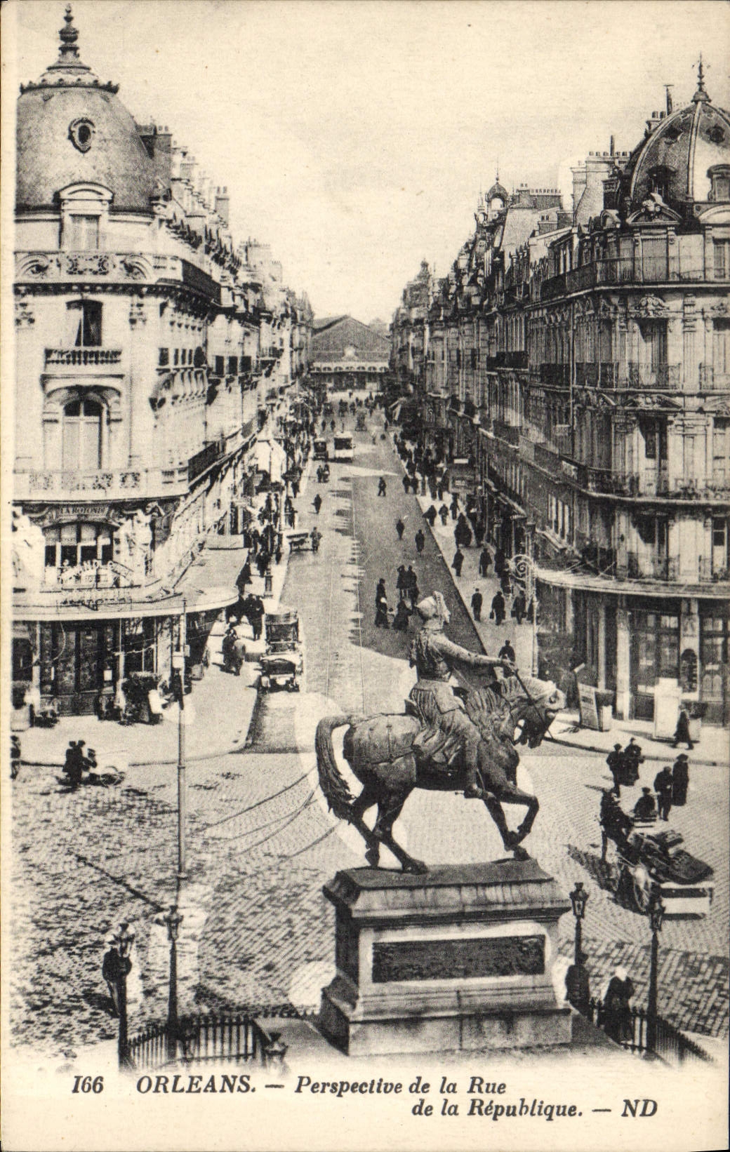 CPA Orleans Perspective de la Rue de la Republique 