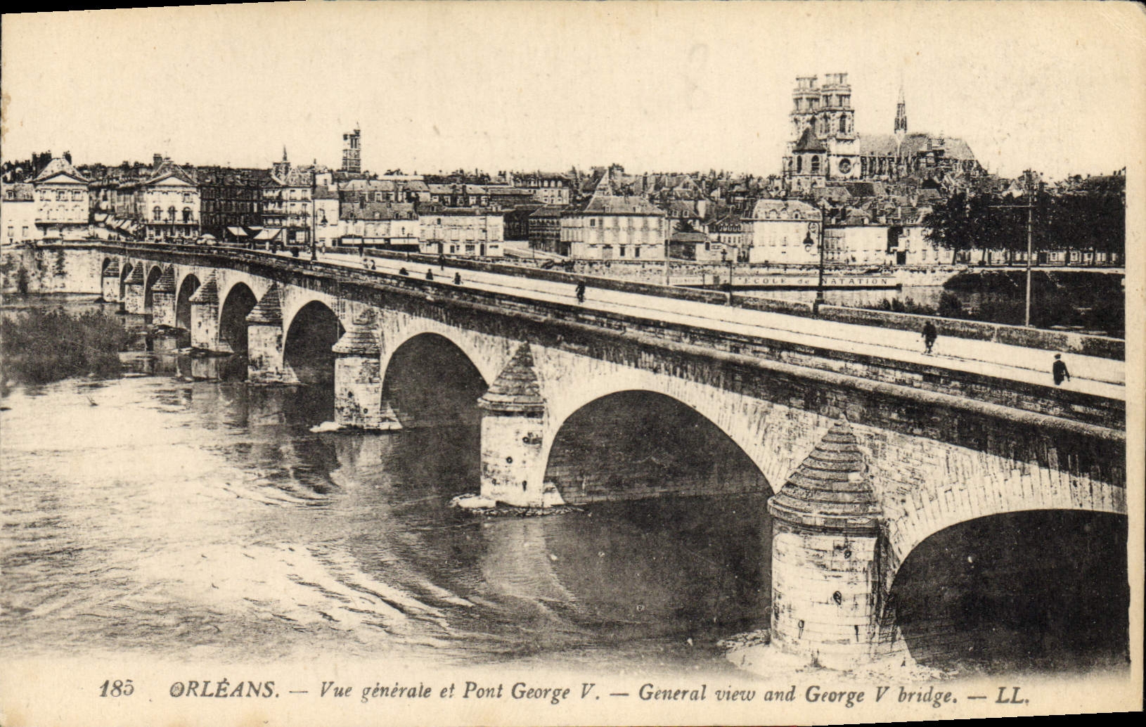 CPA Orleans Vue generale el Pont George V 