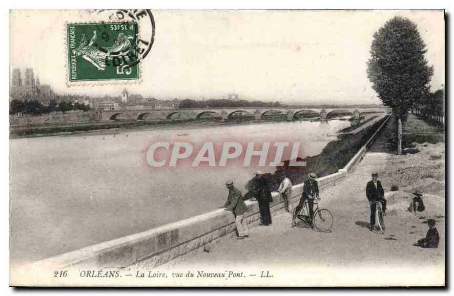 CPA Orleans La Loire vue du Nouveau Pont 