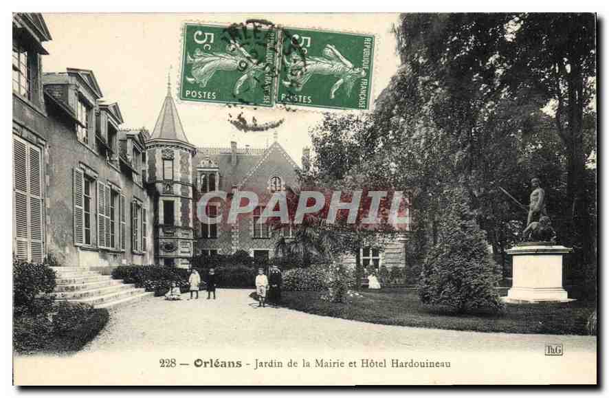 CPA Orleans Jardin de la Mairie et Hotel Hardouineau 