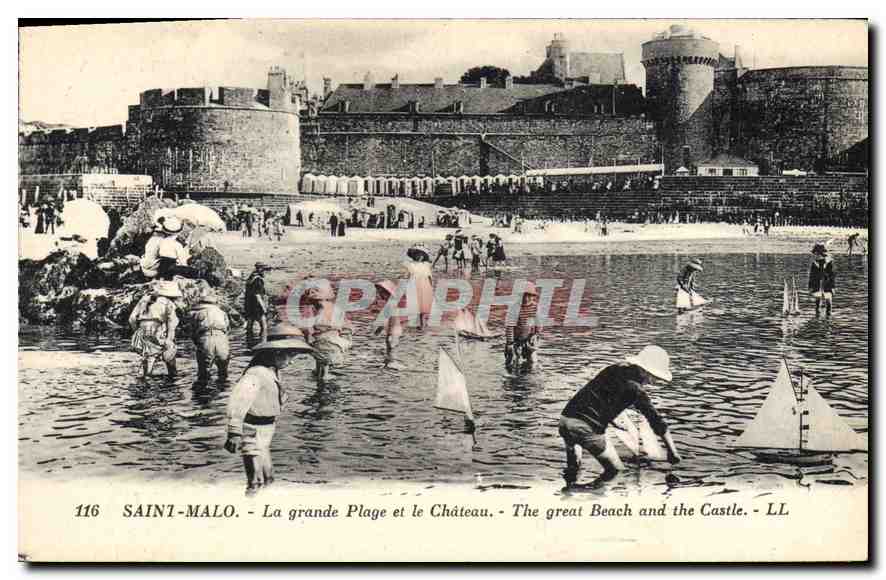 Saint-Malo - La grande Plage et le Château - LL