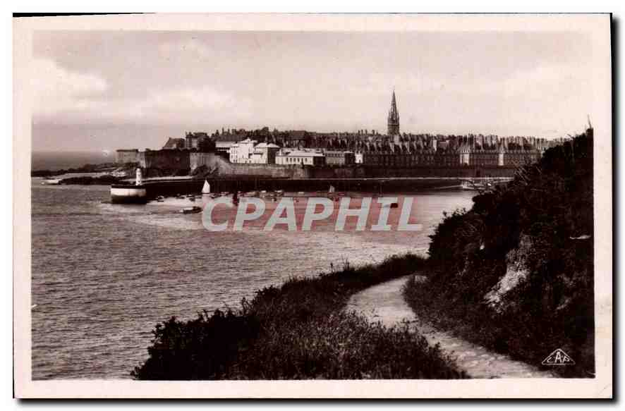 CPA Saint Servan St Malo vu de la Corniche d'Aleth 