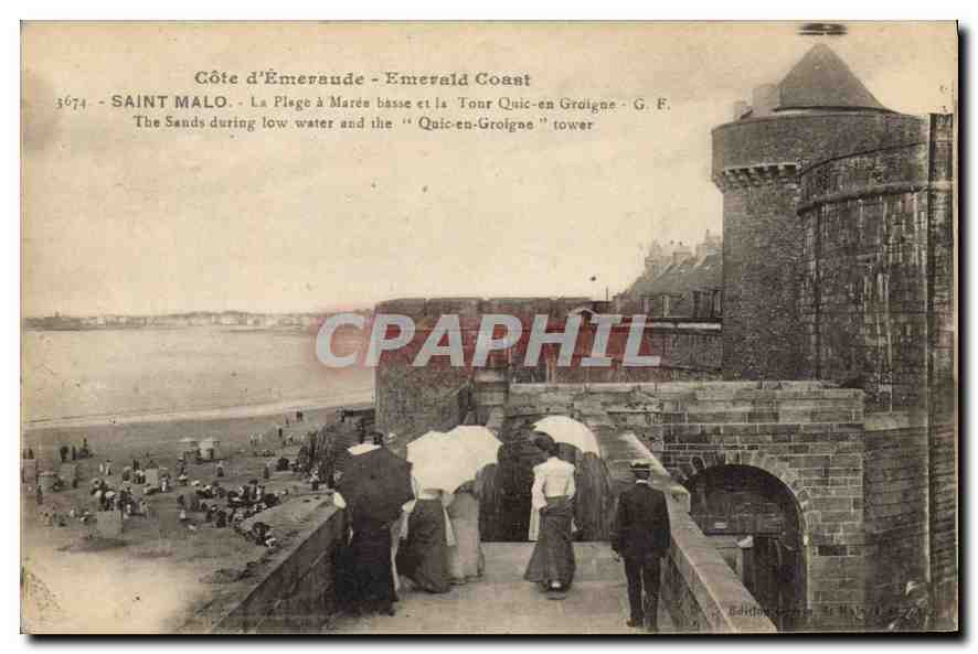 CPA Cote d'Emeraude Saint Malo la plage a Maree Basse et la tour Quic en Groigne 