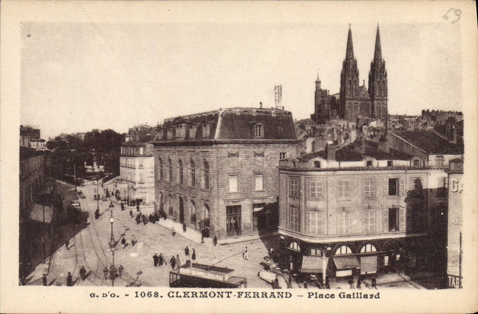 CPA Clermont Ferrand place Gaillard 