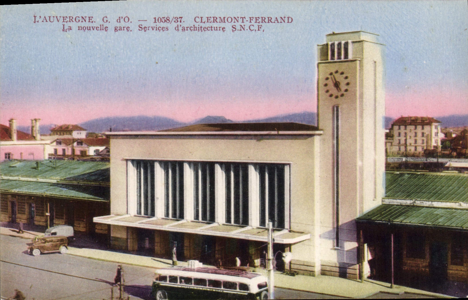 CPA L'Auvergne Clermont Ferrand la nouvelle gare services d'architecture SNCF 