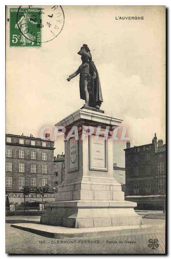 CPA L'Auvergne Clermont Ferrand statue de Desaix 