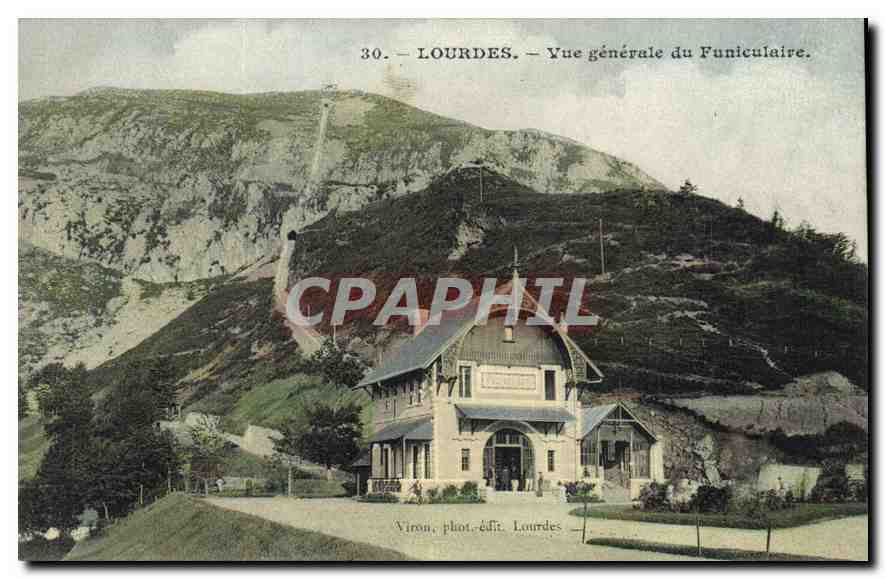 CPA Lourdes Vue generale du Funiculaire 
