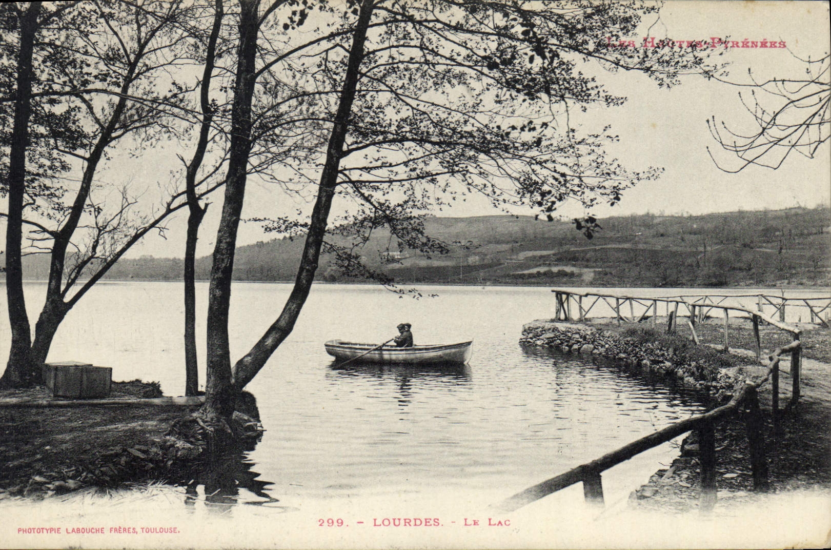 CPA Lourdes Le Lac 