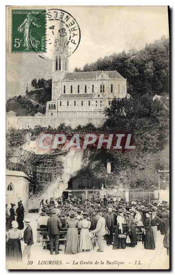 CPA Lourdes La Grotte de la Basilique 