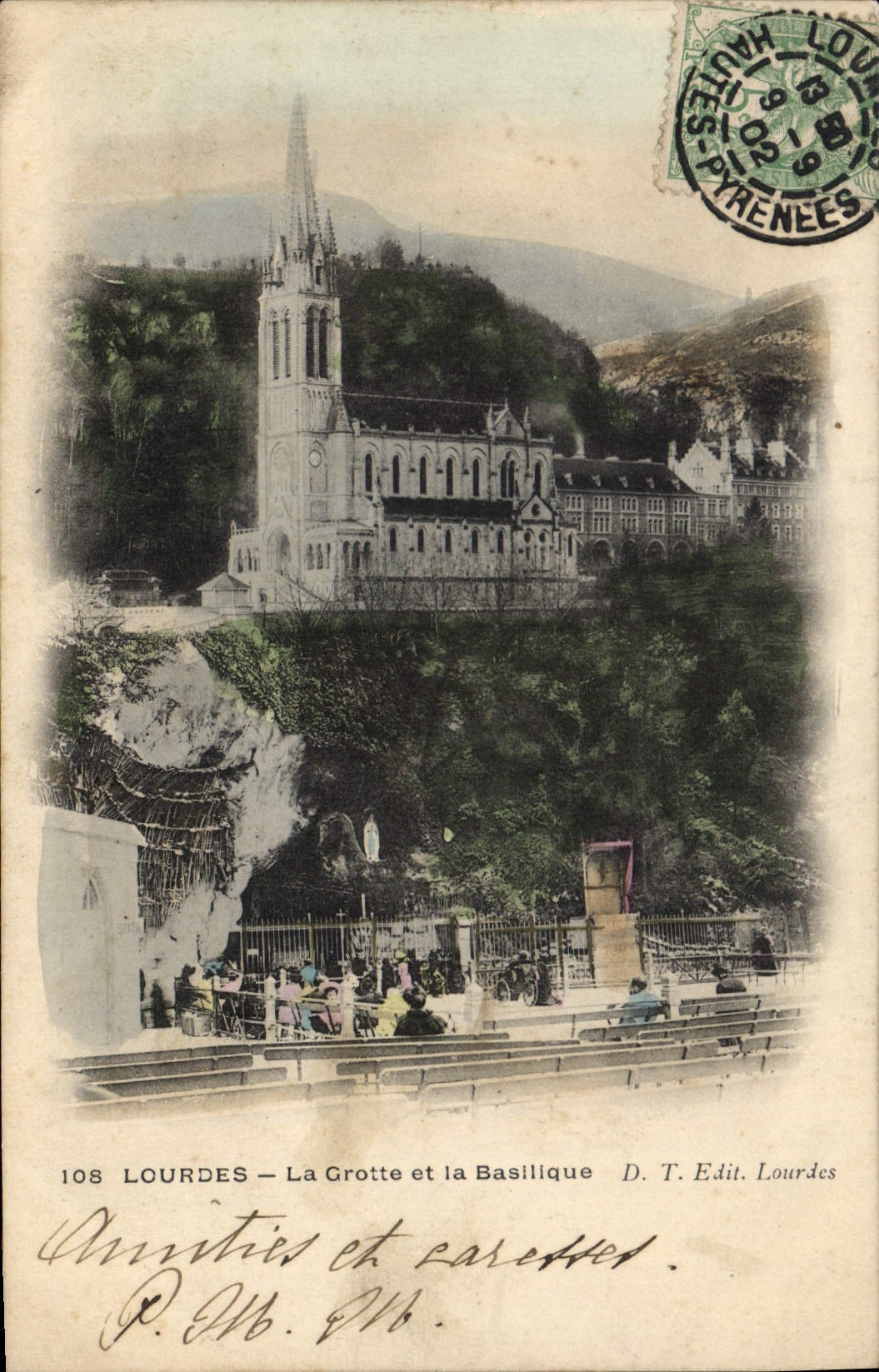 CPA Lourdes La Grotte et la Basilique 