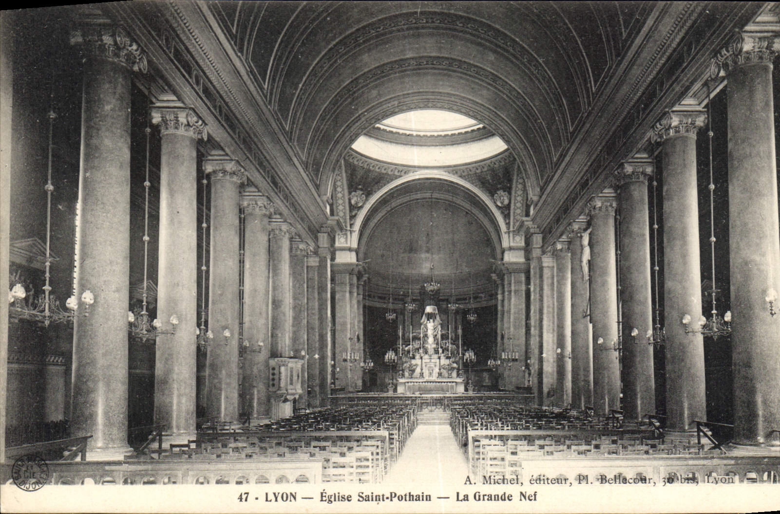 CPA Lyon Eglise St Pothain La Grande Nef 