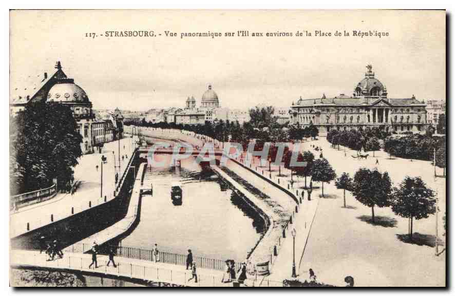 CPA Strasbourg Vue panoramique sur l'Ile aux environs de la Place de la Republique 