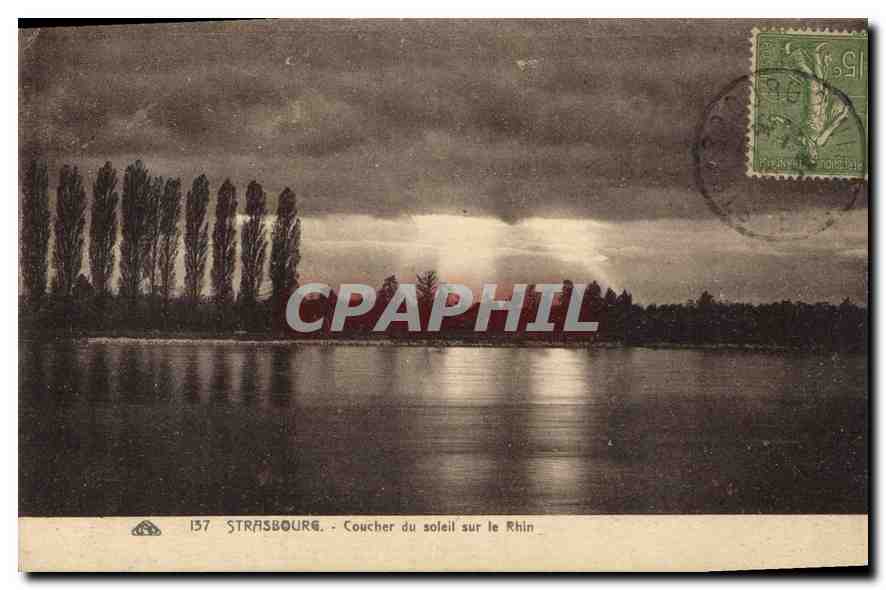 CPA Strasbourg Coucher du soleil sur le Rhin 