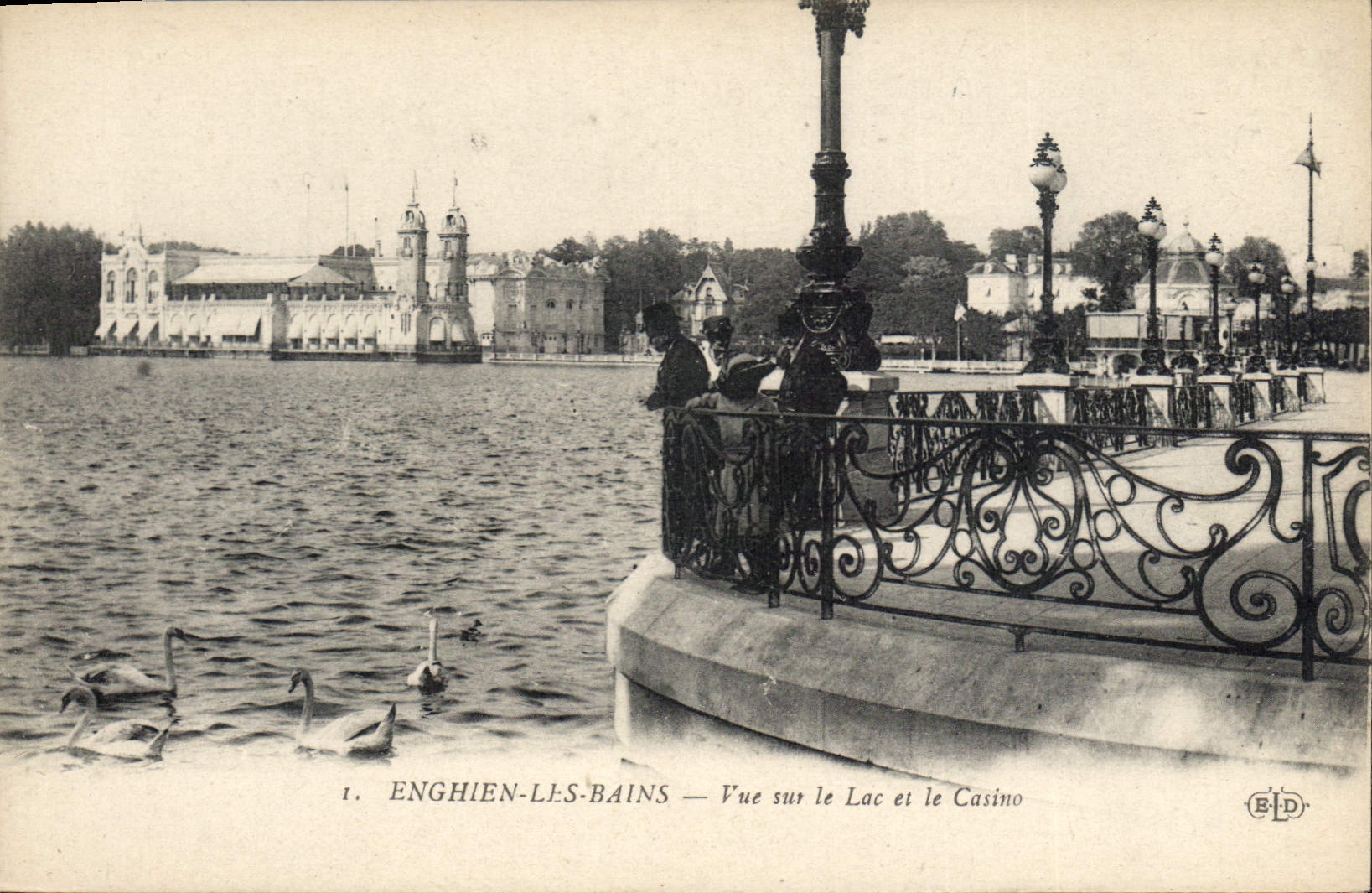 CPA Enghien les Bains vue sur le Lac et le casino 