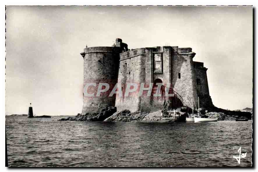 CPA Carantec Finistere riviere de Morlaix le chateau du Taureau qui fut bati en 1542 pour defendre d