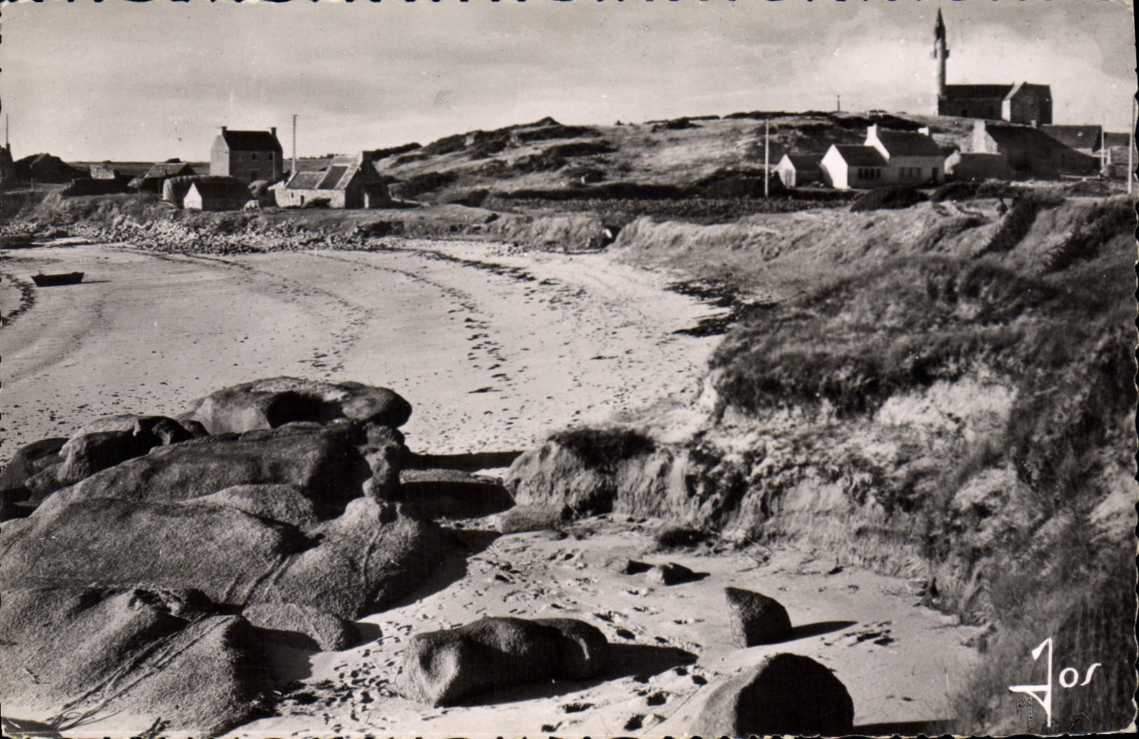 CPA Carantec Finistere l'Ile Callot crique pres de la petite chapelle Notre Dame 
